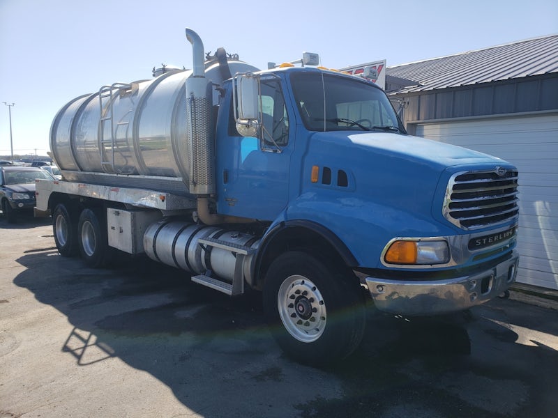 07 Sterling septic truck